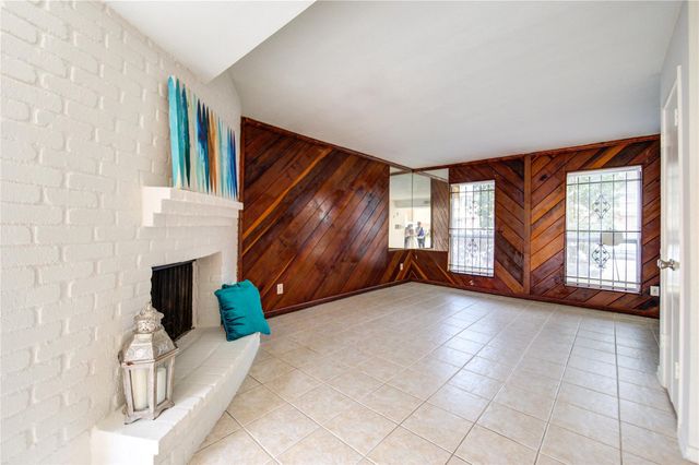 14633 Perthshire Road, Houston, TX 77079