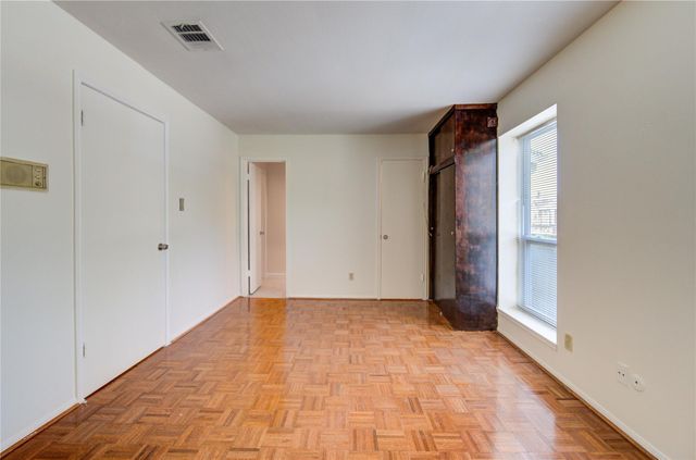 14633 Perthshire Road, Houston, TX 77079