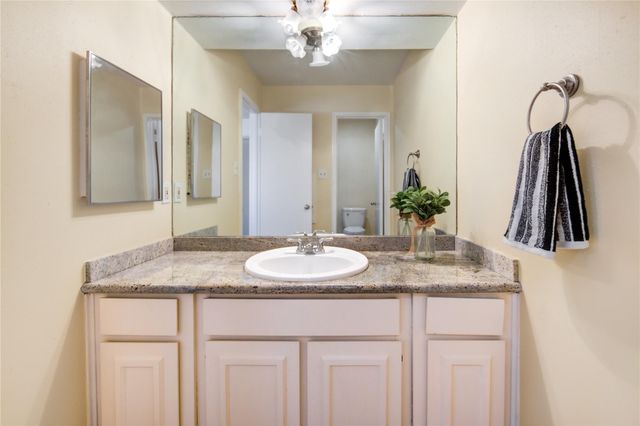 14633 Perthshire Road, Houston, TX 77079