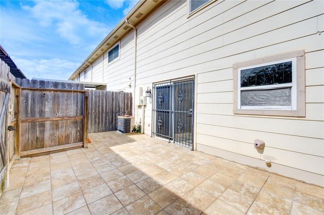 14633 Perthshire Road, Houston, TX 77079