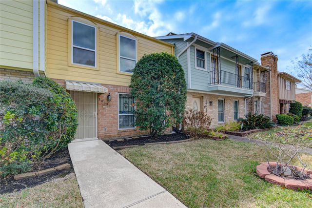 14633 Perthshire Road, Houston, TX 77079