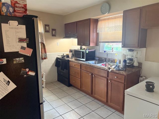 7025 Lena Avenue, St Louis, MO 63136