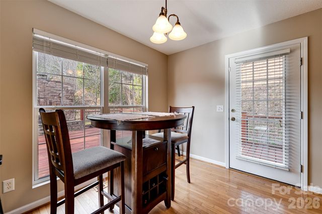 161 Rock Field Way, Sylva, NC 28779
