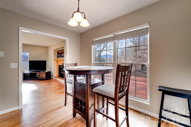 161 Rock Field Way, Sylva, NC 28779