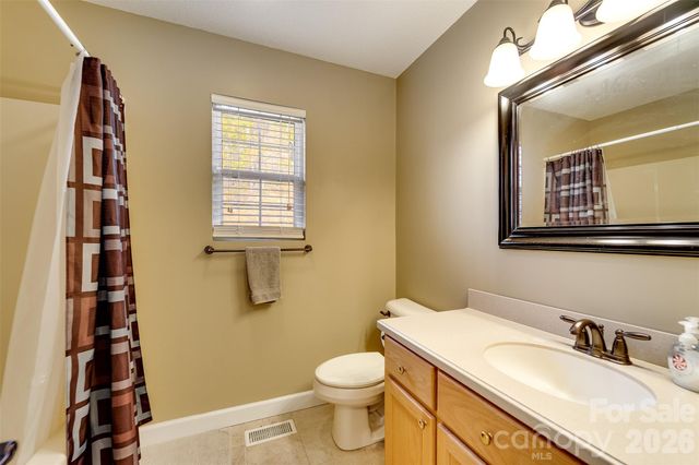 161 Rock Field Way, Sylva, NC 28779