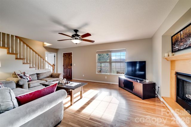 161 Rock Field Way, Sylva, NC 28779