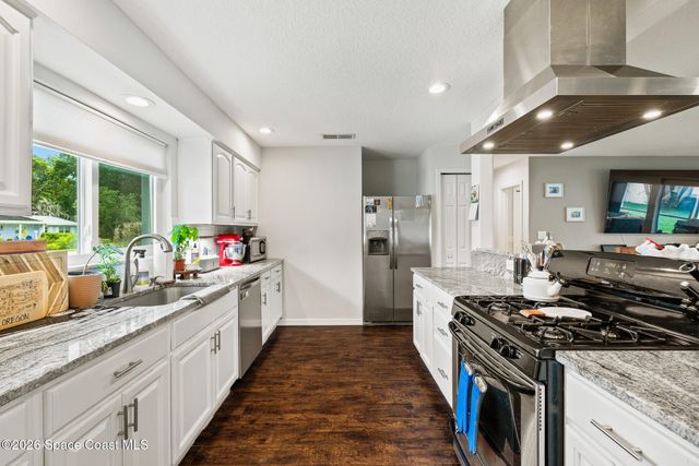 2502 Plantation Drive, Melbourne, FL 32901