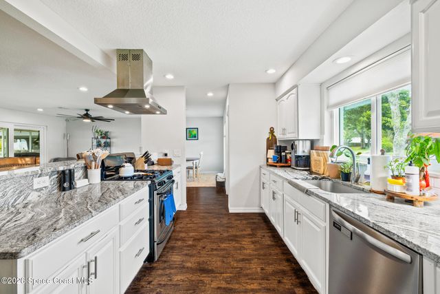 2502 Plantation Drive, Melbourne, FL 32901