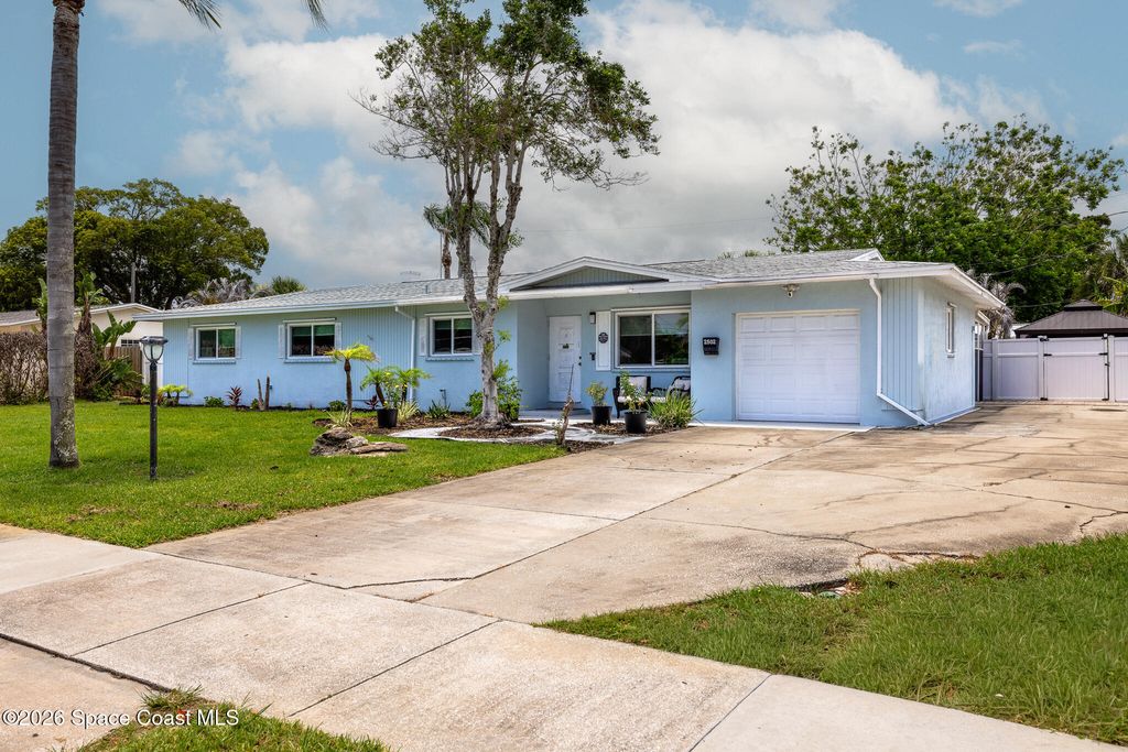 2502 Plantation Drive, Melbourne, FL 32901