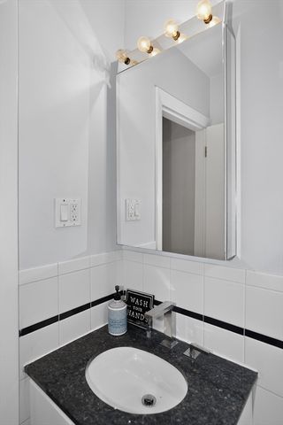 65 Hillside Ter, Belmont, MA 02478