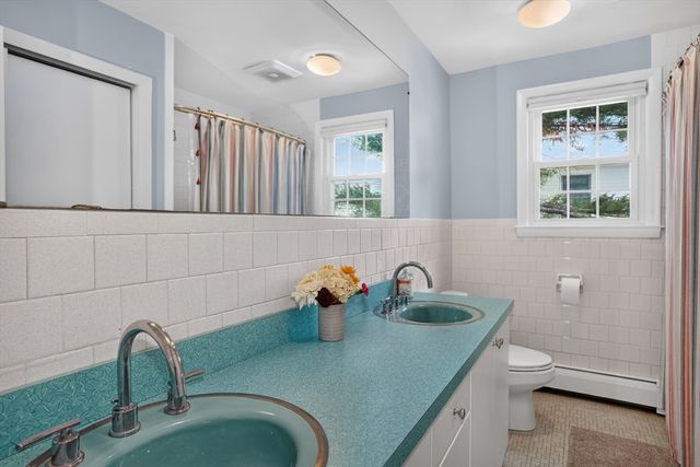 65 Hillside Ter, Belmont, MA 02478