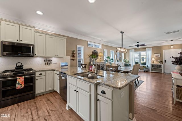 1716 Main Divide Drive, Wake Forest, NC 27587