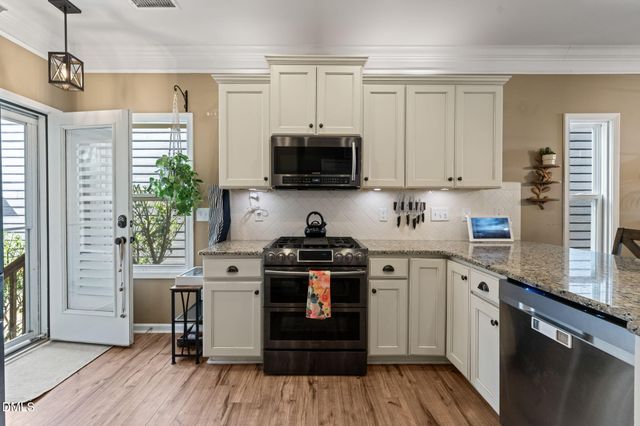 1716 Main Divide Drive, Wake Forest, NC 27587