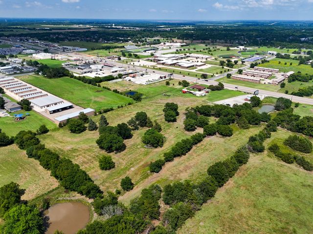 1709 State Hwy. 121 Highway, Bonham, TX 75418