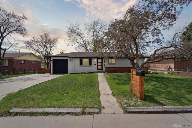 2840 Cottonwood Drive, Denver, CO 80221