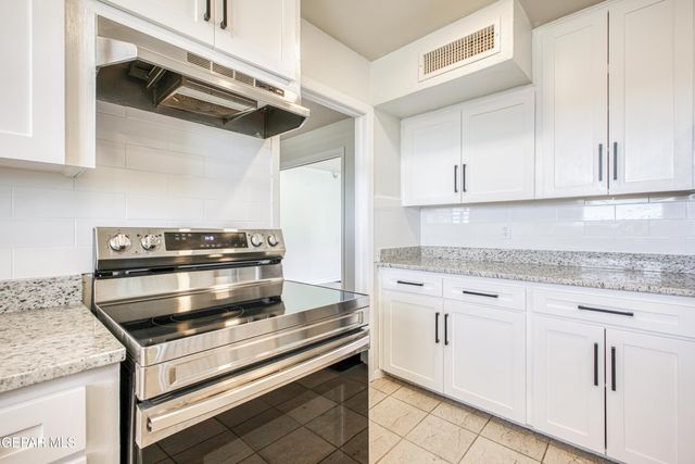 6253 WESTWIND Drive, El Paso, TX 79912