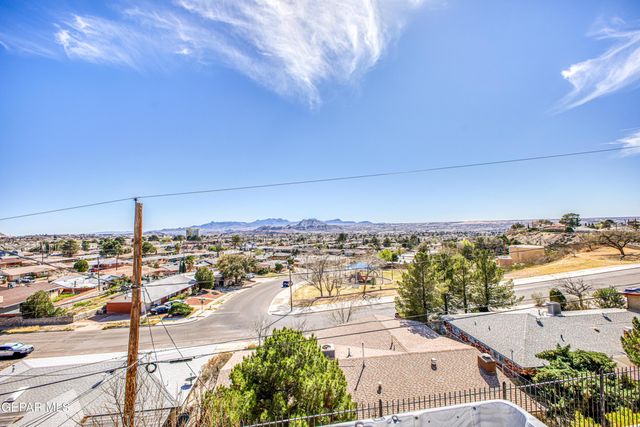 6253 WESTWIND Drive, El Paso, TX 79912