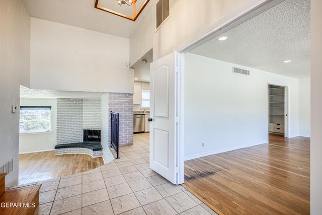 6253 WESTWIND Drive, El Paso, TX 79912