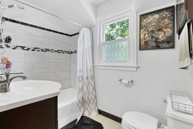 620 Salisbury Road, Columbus, OH 43204
