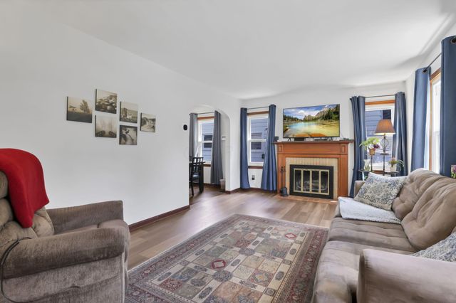 620 Salisbury Road, Columbus, OH 43204