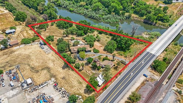 796 Santa Fe Ave, Empire, CA 95319
