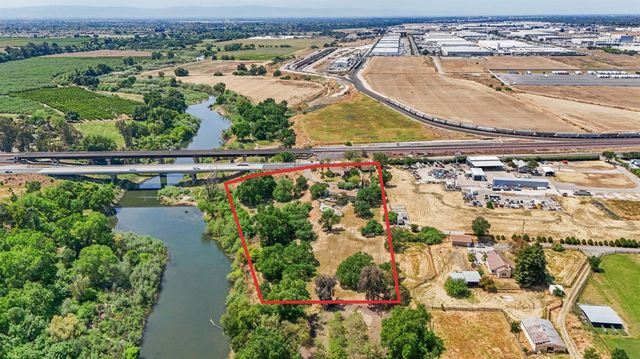 796 Santa Fe Ave, Empire, CA 95319