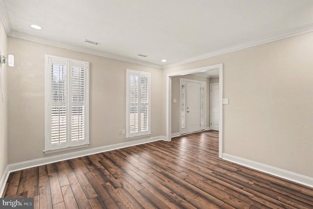 2525 GREEN PINE CT, Waldorf, MD 20601