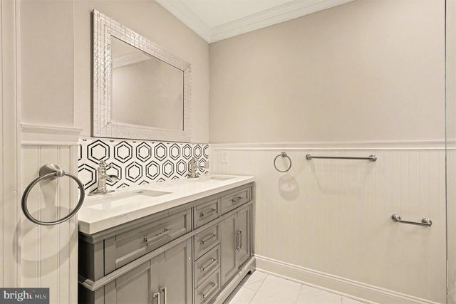 2525 GREEN PINE CT, Waldorf, MD 20601