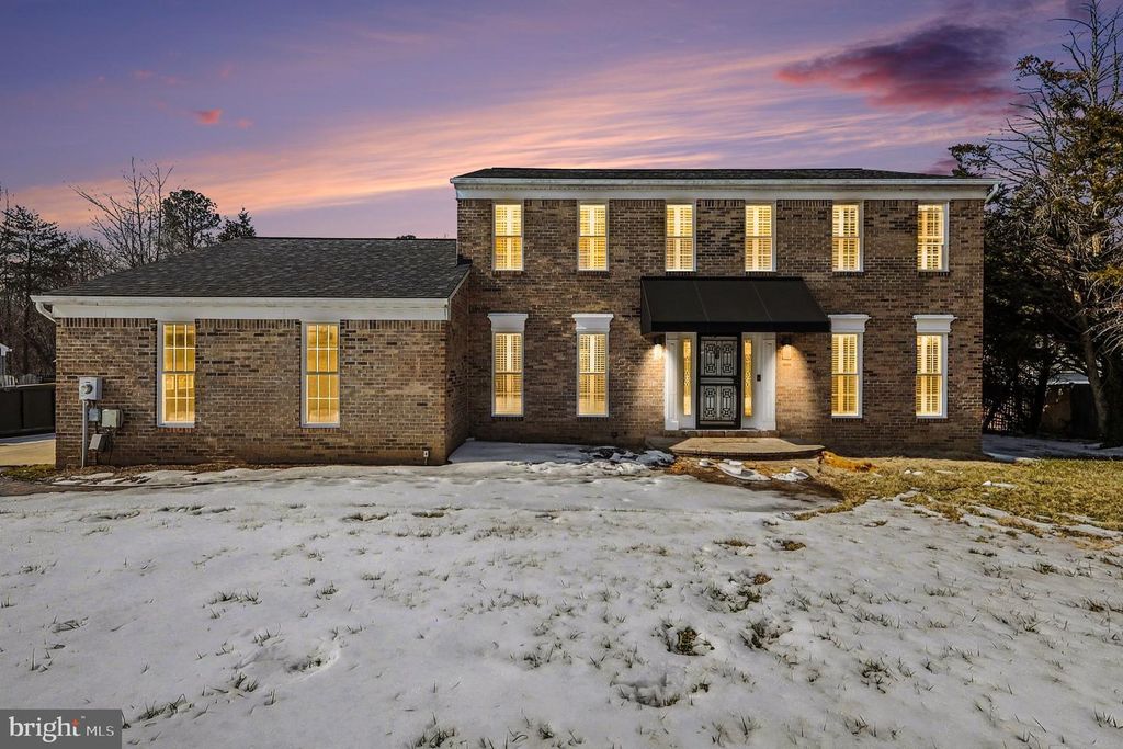 2525 GREEN PINE CT, Waldorf, MD 20601