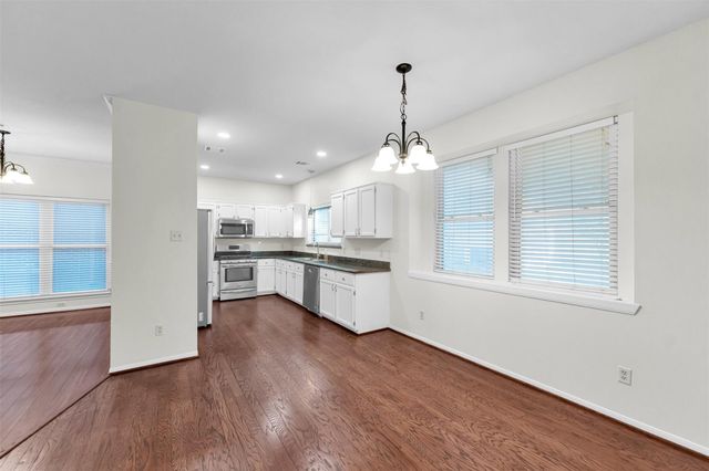18 Dover Drive, Conroe, TX 77304