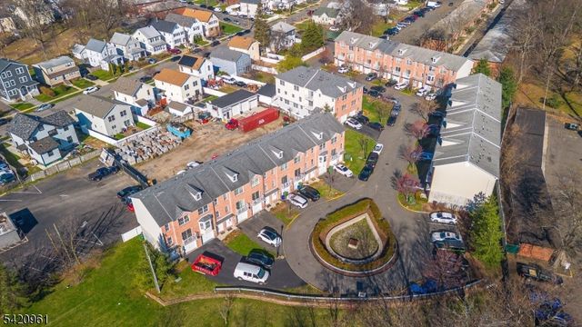 4 C Lily Court 4C, Roselle Boro, NJ 07203