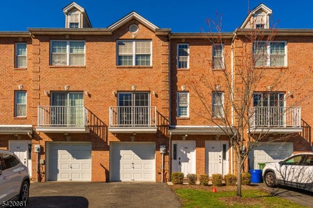 4 C Lily Court 4C, Roselle Boro, NJ 07203