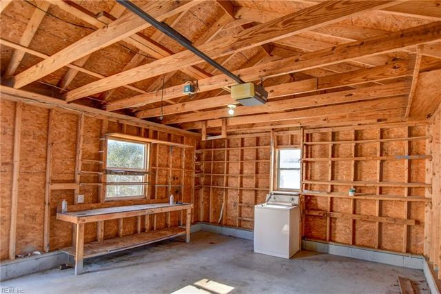 11 Roberts CT, Portsmouth, VA 23701