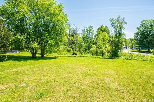 5535 Eureka Road, Westmoreland, NY 13440