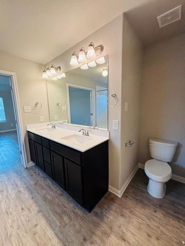 1414 Walden Pond DR, Pflugerville, TX 78660