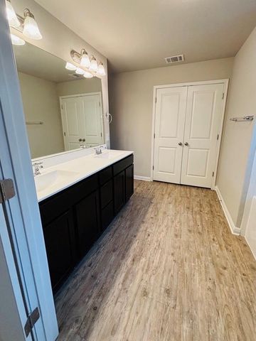1414 Walden Pond DR, Pflugerville, TX 78660