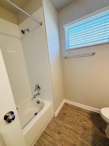 1414 Walden Pond DR, Pflugerville, TX 78660