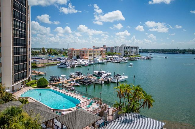 10355 PARADISE BOULEVARD 113, Treasure Island, FL 33706