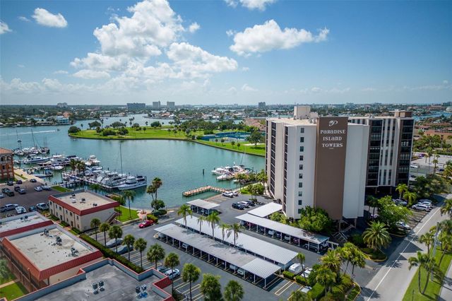 10355 PARADISE BOULEVARD 113, Treasure Island, FL 33706