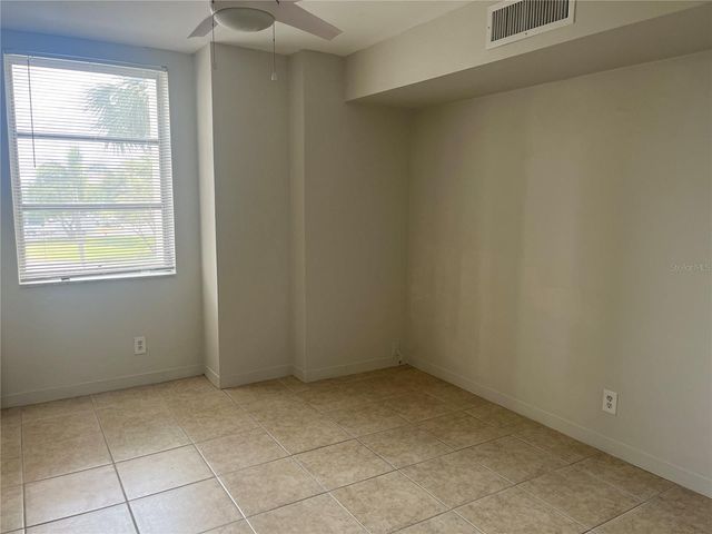 10355 PARADISE BOULEVARD 113, Treasure Island, FL 33706