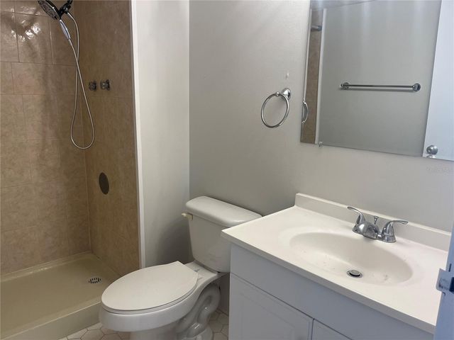 10355 PARADISE BOULEVARD 113, Treasure Island, FL 33706