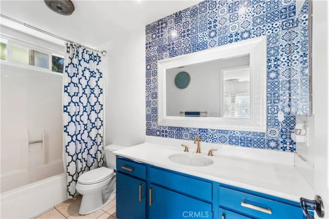 758 Avenida Loma Portal, Newbury Park, CA 91320