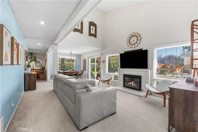758 Avenida Loma Portal, Newbury Park, CA 91320