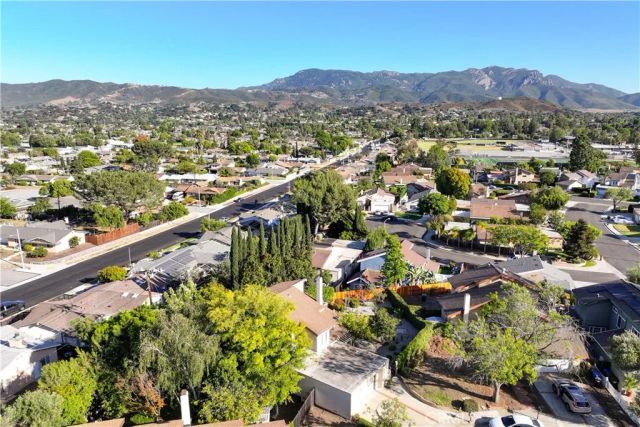 758 Avenida Loma Portal, Newbury Park, CA 91320