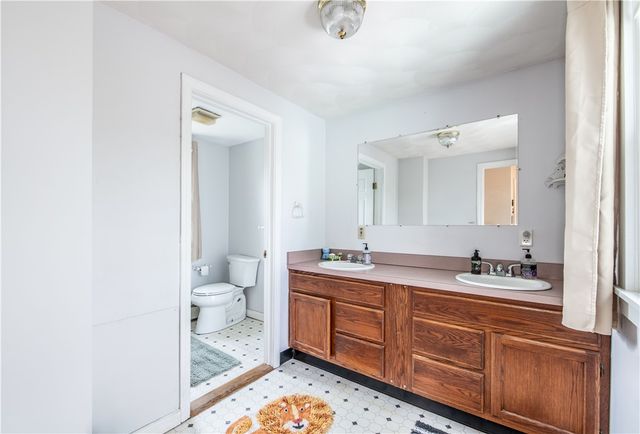 3428 West Shore Road, Warwick, RI 02886