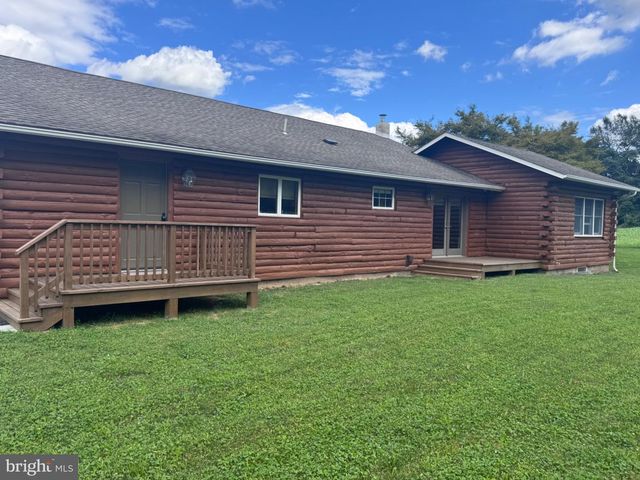 294 MINE HILL RD, Kintnersville, PA 18930