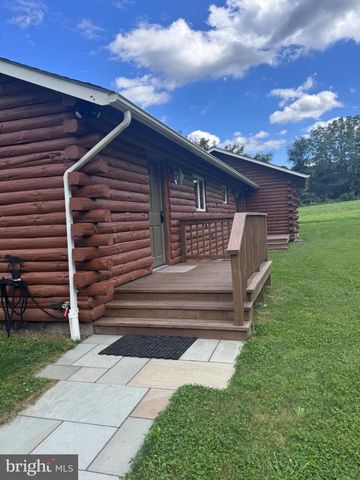 294 MINE HILL RD, Kintnersville, PA 18930