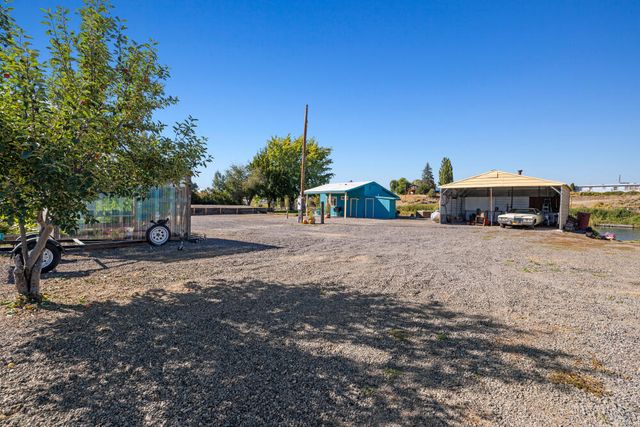 32314 Rivers Drive, Chiloquin, OR 97624