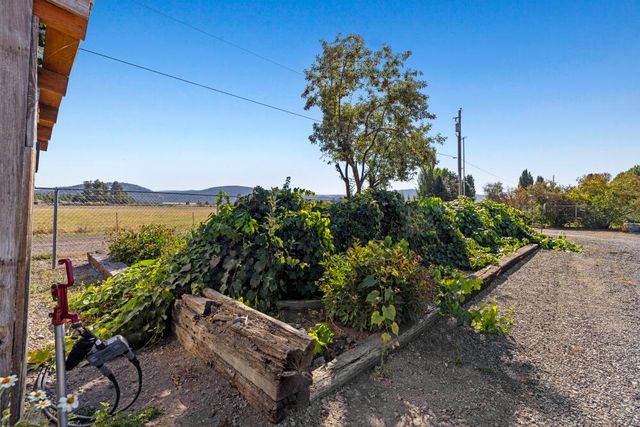 32314 Rivers Drive, Chiloquin, OR 97624