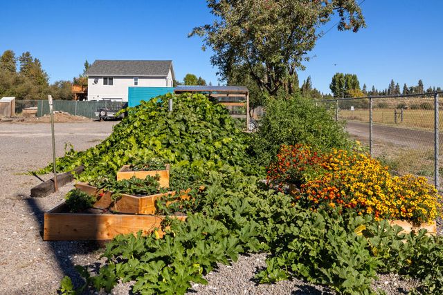 32314 Rivers Drive, Chiloquin, OR 97624